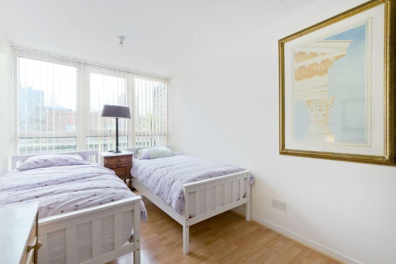 Central London 2 Bed Apartment Exterior photo